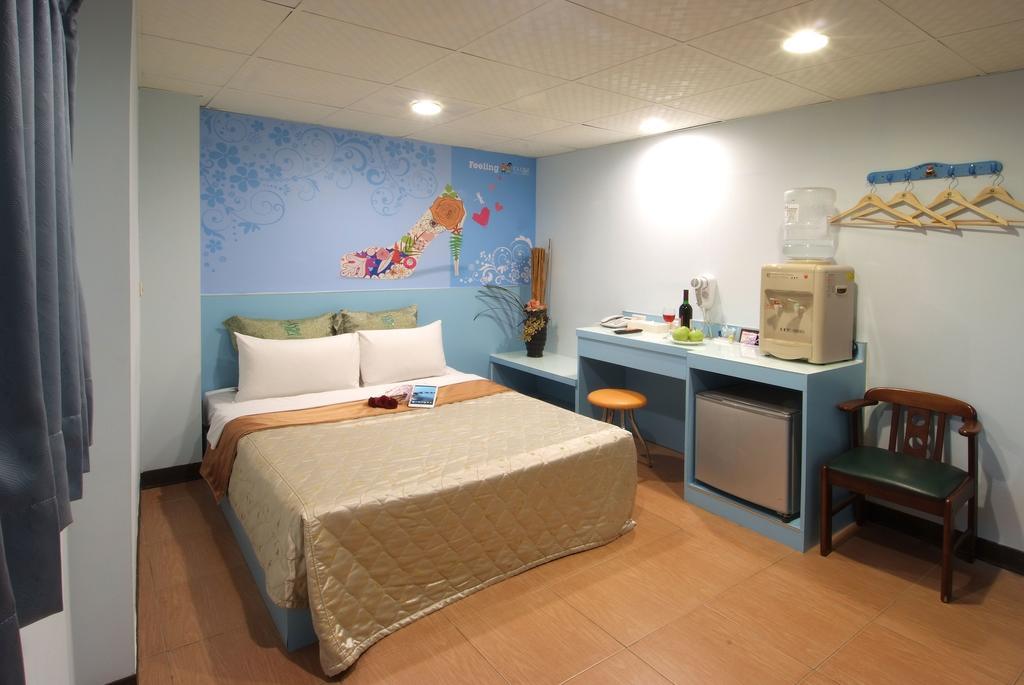 Hotel Tong Bing Express à Hsinchu Chambre photo